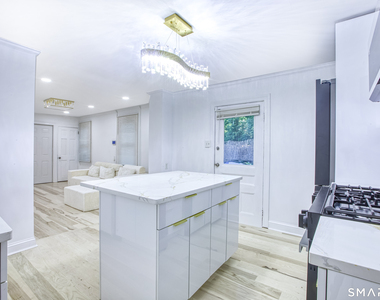 115 Wilton Road - Photo Thumbnail 8