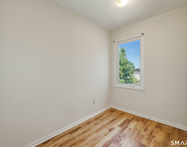 183 Livingston Place - Photo Thumbnail 14