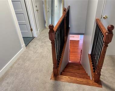 703 Saint James St - Photo Thumbnail 43