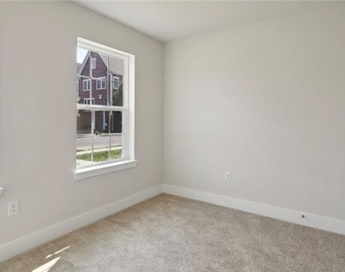 538 Cooper St - Photo Thumbnail 5