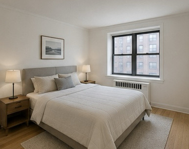 East 57th Street - Photo Thumbnail 3
