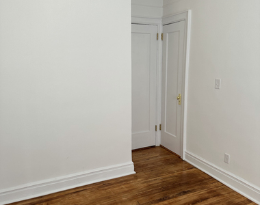 30-47 29th Street - Photo Thumbnail 5