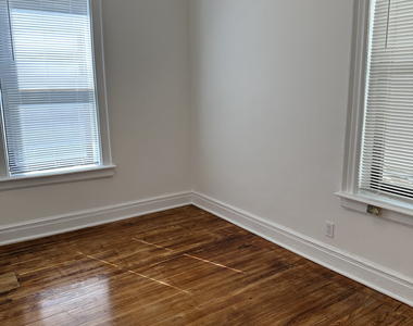 30-47 29th Street - Photo Thumbnail 3