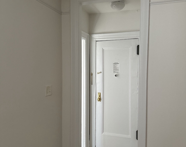 30-47 29th Street - Photo Thumbnail 5