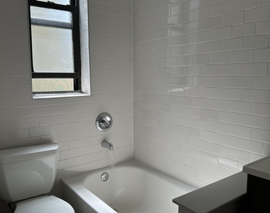 30-47 29th Street - Photo Thumbnail 4