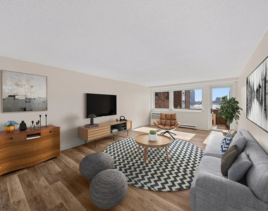 213 East 37th Street - Photo Thumbnail 17
