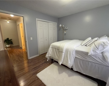 112 Central Drive - Photo Thumbnail 32