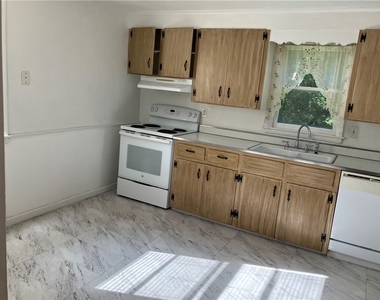 50 Golf Avenue - Photo Thumbnail 1