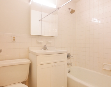 157 East 85th Street - Photo Thumbnail 11