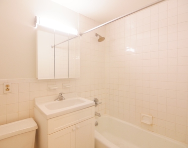 157 East 85th Street - Photo Thumbnail 10
