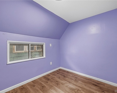 25 Parkridge Avenue - Photo Thumbnail 14