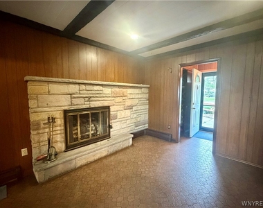 119 Kaymar Drive - Photo Thumbnail 4