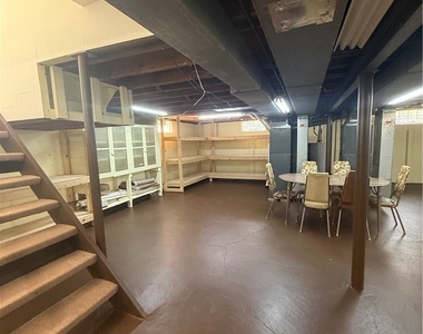 113 Argyle Avenue - Photo Thumbnail 23