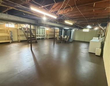 113 Argyle Avenue - Photo Thumbnail 21