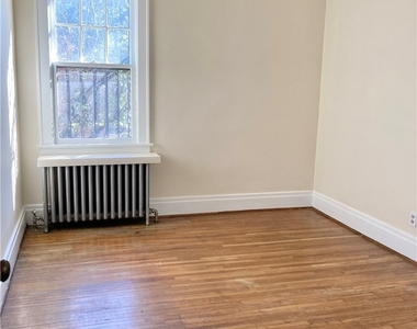 260 Summer Street - Photo Thumbnail 13