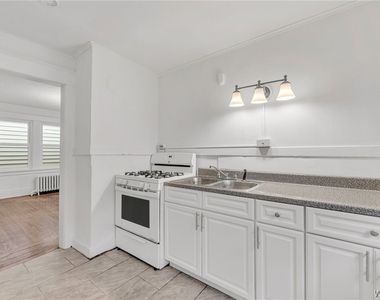 2555 Main Street - Photo Thumbnail 15