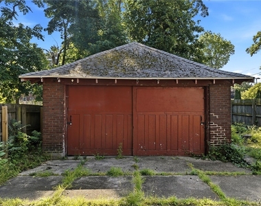 2555 Main Street - Photo Thumbnail 38
