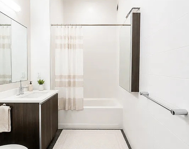 429 East 52nd Street - Photo Thumbnail 6