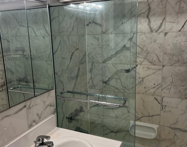 East 84th Street - Photo Thumbnail 1