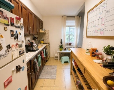 276 Degraw Street - Photo Thumbnail 3