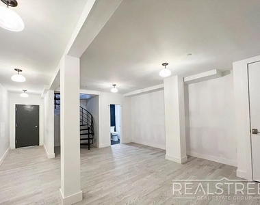1114 Halsey Street - Photo Thumbnail 5