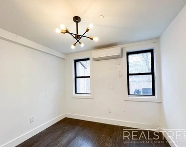 1114 Halsey Street - Photo Thumbnail 4