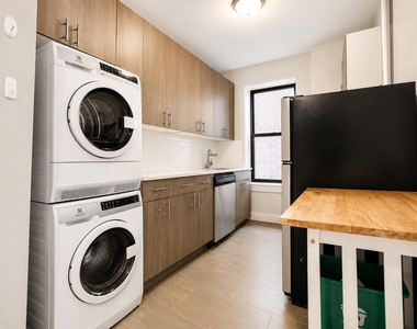 518 West 204th Street - Photo Thumbnail 3