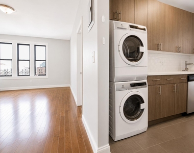 518 West 204th Street - Photo Thumbnail 5