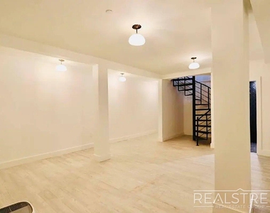 1114 Halsey Street - Photo Thumbnail 2