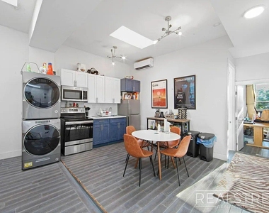 416 Rogers Avenue - Photo Thumbnail 2