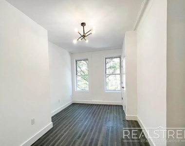 416 Rogers Avenue - Photo Thumbnail 5