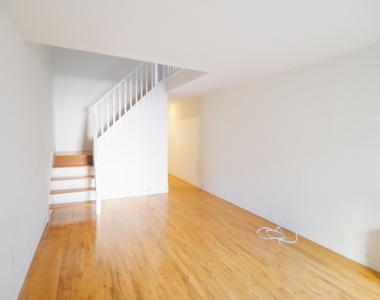 516 East 86th Street - Photo Thumbnail 5