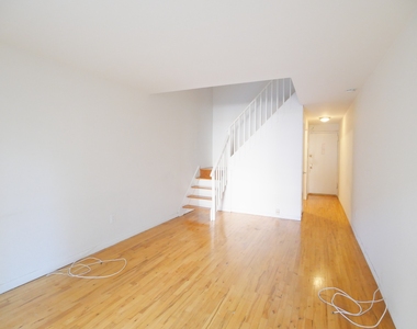 516 East 86th Street - Photo Thumbnail 4
