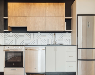 311 Woodbine St 11237 - Photo Thumbnail 9