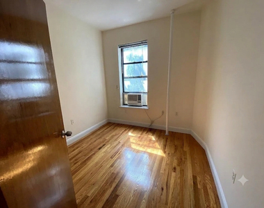 East 19th Street - Photo Thumbnail 6