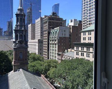 Broadway - Photo Thumbnail 7