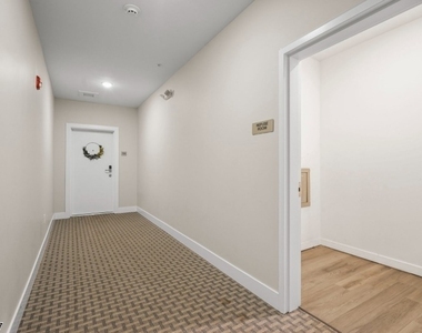 723 Lorhan Dr - Photo Thumbnail 10