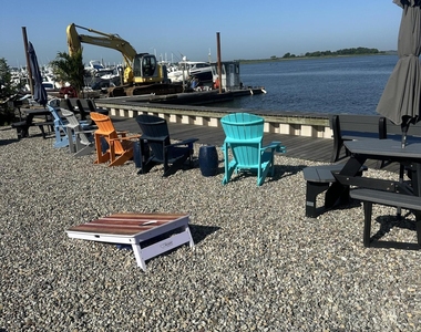 1382 Ocean Avenue - Photo Thumbnail 10