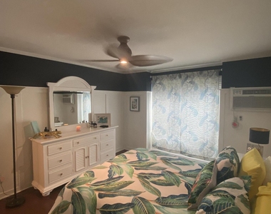 1382 Ocean Avenue - Photo Thumbnail 5