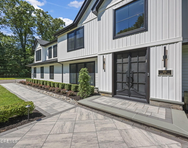 100 Hominy Hill Road - Photo Thumbnail 3