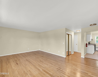 310 Maryland Avenue - Photo Thumbnail 10