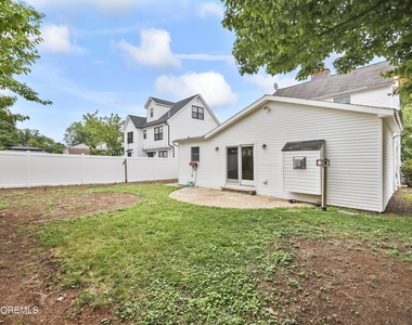 18 Fierro Avenue - Photo Thumbnail 24