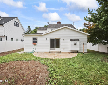 18 Fierro Avenue - Photo Thumbnail 25