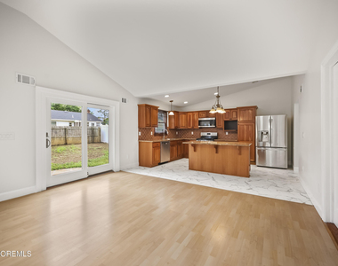 18 Fierro Avenue - Photo Thumbnail 8