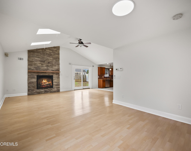 18 Fierro Avenue - Photo Thumbnail 4
