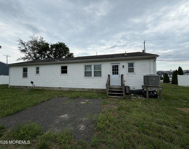 616 Bowsprit Point - Photo Thumbnail 15