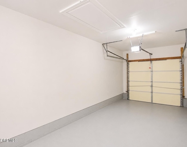 99 Oak Lane - Photo Thumbnail 20