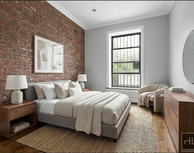 West 103rd Street - Photo Thumbnail 5