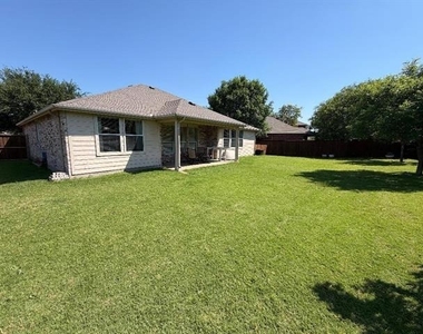 422 Beech Court - Photo Thumbnail 18