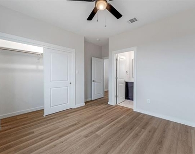 545 Galt - Photo Thumbnail 10